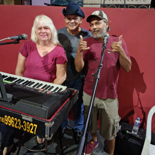 Milton e Cidinha Jurazaki